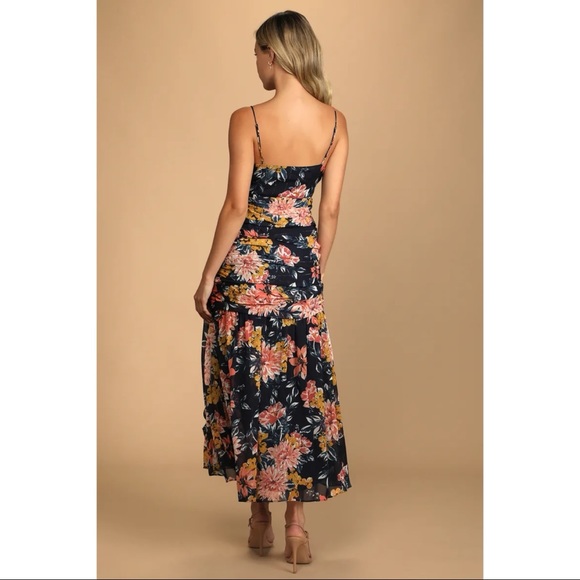 NWOT Lulu’s Stunning Soiree Navy Blue Floral Print Ruched Midi Dress - Picture 4 of 16